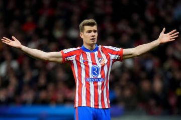 أتلتيكو مدريد يوافق على رحيل مهاجمه العملاق