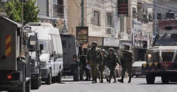 اقتحام واسع لمخيم قلنديا وطوق مشدد حول المعهد.. وترقب لاحتمال وصول بن غفير