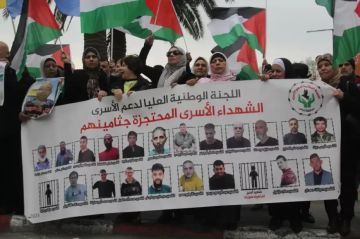 إعلام الأسرى: احتجاز جثامين الشهداء جريمة وانتهاك للقانون الدولي إعلام الأسرى: احتجاز جثامين الشهداء جريمة وانتهاك للقانون الدولي