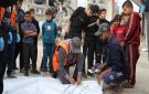 الدفاع المدني ينتشل 112 شهيدا من تحت الأنقاض بمنطقة الصبرة بغزة