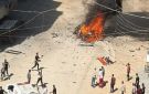 بالفيديو 3 شهداء بقصف الاحتلال مركبة مدنية في تل الهوا جنوب غزة