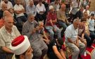 بالصور مئات الفلسطينيين يحيون ذكرى المولد النبوي في المسجد الأقصى وسط تضييقات الاحتلال