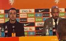 مدير المنتخب الهولندي يقلل من احترام تشافي.. ويضعه في موقف محرج !