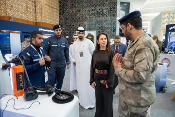 سفيرة دولة فلسطين تشارك في معرض أبوظبي للصيد والفروسية وتقدم واجب العزاء في سفارة نيبال سفيرة دولة فلسطين تشارك في معرض أبوظبي للصيد والفروسية وتقدم واجب العزاء في سفارة نيبال