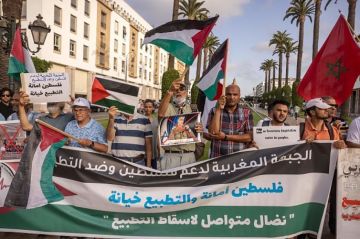 رفع مستوى التطبيع إلى افتتاح سفارات وتبادل سفراء.. المغرب يتجاوز الخطوط الحمراء رفع مستوى التطبيع إلى افتتاح سفارات وتبادل سفراء.. المغرب يتجاوز الخطوط الحمراء