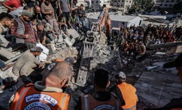 غزة: الدفاع المدني ينتشل رفات 16 شهيدا في غزة والنصيرات غزة: الدفاع المدني ينتشل رفات 16 شهيدا في غزة والنصيرات