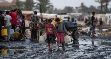 تقرير في غزة.. مياه ملوثة وصرف منهار وشتاء ينذر بكارثة صحية