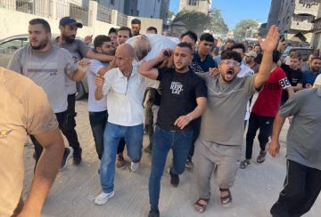 شهيدان أحدهما متأثر بجراحه وإصابات بقصف ورصاص الاحتلال في غزة شهيدان أحدهما متأثر بجراحه وإصابات بقصف ورصاص الاحتلال في غزة