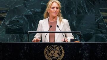 وزيرة خارجية آيسلندا ترد على نتنياهو: الجبناء أخلاقيا منتهكو القانون الدولي وزيرة خارجية آيسلندا ترد على نتنياهو: الجبناء أخلاقيا منتهكو القانون الدولي