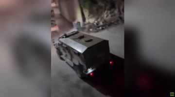 الضفة الغربية.. قوات الجيش الإسرائيلي تقتحم بلدة بلعا الضفة الغربية.. قوات الجيش الإسرائيلي تقتحم بلدة بلعا