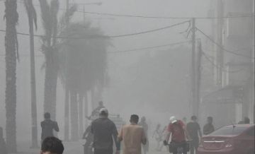 بالفيديو: إصابات في غارات إسرائيلية استهدفت منازل في غزة والنصيرات بالفيديو: إصابات في غارات إسرائيلية استهدفت منازل في غزة والنصيرات