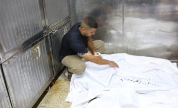 شهيد طفل وإصابات في قصف إسرائيلي استهدف طالبي مياه بمخيم البريج شهيد طفل وإصابات في قصف إسرائيلي استهدف طالبي مياه بمخيم البريج