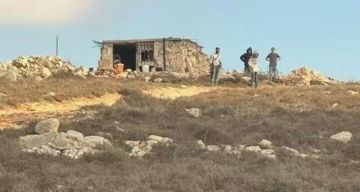 مستوطنون يقيمون بؤرة جديدة على أراضي جبع جنوب جنين مستوطنون يقيمون بؤرة جديدة على أراضي جبع جنوب جنين