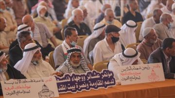 عشائر غزة تدعو لتحرك عربي لإعادة مأساة القطاع إلى الواجهة عشائر غزة تدعو لتحرك عربي لإعادة مأساة القطاع إلى الواجهة