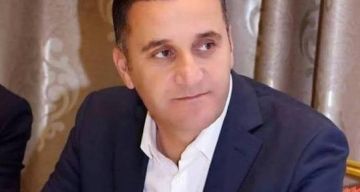 نقل رجل الأعمال طارق النتشة للمستشفى بعد تدهور صحته داخل سجون السلطة نقل رجل الأعمال طارق النتشة للمستشفى بعد تدهور صحته داخل سجون السلطة