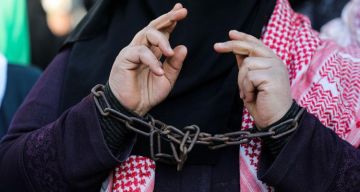 90 أسيرة في سجن الدامون يخضعن لظروف قاسية واكتظاظ غير مسبوق 90 أسيرة في سجن الدامون يخضعن لظروف قاسية واكتظاظ غير مسبوق