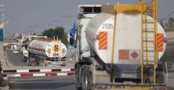 دخول شاحنة غاز طهي لغزة مؤجلة من أمس دخول شاحنة غاز طهي لغزة مؤجلة من أمس