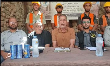 بالصور التعليم يوقع اتفاقية لبناء مدرستين في غزة بالصور التعليم يوقع اتفاقية لبناء مدرستين في غزة