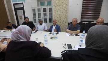 بلدية غزة تناقش أولويات التعافي في حي تل الهوى بلدية غزة تناقش أولويات التعافي في حي تل الهوى