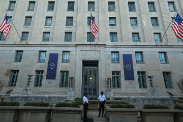 العدل الأمريكية تعلن إحباط مخطط لتمويل حماس بالعملات الرقمية العدل الأمريكية تعلن إحباط مخطط لتمويل حماس بالعملات الرقمية