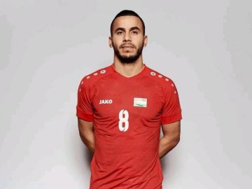 اللاعب الفلسطيني يامين من خلف القضبان للاحتراف في الأردن اللاعب الفلسطيني يامين من خلف القضبان للاحتراف في الأردن
