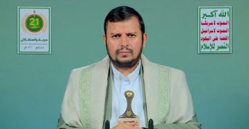 السيد الحوثي: ما يحدث في اليمن قضية شعب وليس قضية حوثيين.. ونحن أصحاب قضية عادلة السيد الحوثي: ما يحدث في اليمن قضية شعب وليس قضية حوثيين.. ونحن أصحاب قضية عادلة