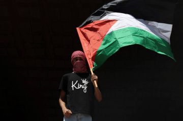 بعد عام على الاعتراف... دولة فلسطين بعيدة المنال بعد عام على الاعتراف... دولة فلسطين بعيدة المنال