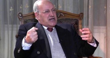 خاص حلوم لـ شهاب: آلية تشكيل المجلس الوطني تحولت لإقطاعية عائلية تورث بالتعيين والتصفيق خاص حلوم لـ شهاب: آلية تشكيل المجلس الوطني تحولت لإقطاعية عائلية تورث بالتعيين والتصفيق
