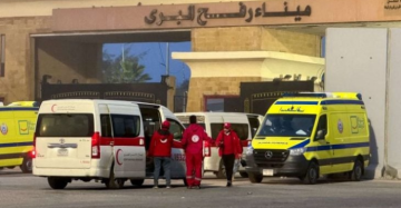 سفارة فلسطين بالقاهرة تعلن آلية جديدة للعودة إلى غزة عبر معبر رفح سفارة فلسطين بالقاهرة تعلن آلية جديدة للعودة إلى غزة عبر معبر رفح