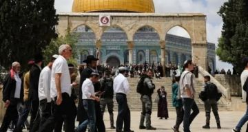 الاحتلال يصدر 800 قرار إبعاد عن القدس والأقصى منذ بداية 2026 الاحتلال يصدر 800 قرار إبعاد عن القدس والأقصى منذ بداية 2026