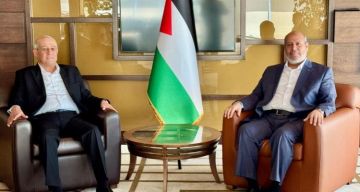 الحية ومزهر يبحثان تطورات غزة والضفة ويؤكدان ضرورة وقف انتهاكات الاحتلال الحية ومزهر يبحثان تطورات غزة والضفة ويؤكدان ضرورة وقف انتهاكات الاحتلال