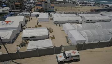 المستشفيات الميدانية في غزة.. اقتصاد الإنسانية في زمن الحرب المستشفيات الميدانية في غزة.. اقتصاد الإنسانية في زمن الحرب