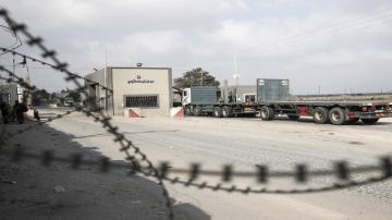القطاع الخاص بغزة يرتب بيته الداخلي.. والاقتصاد رهين فتح المعابر والإعمار القطاع الخاص بغزة يرتب بيته الداخلي.. والاقتصاد رهين فتح المعابر والإعمار