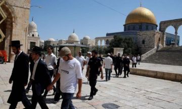 أعياد الاحتلال تتوالى على الأقصى.. مخاوف من فرض طقوس وتكريس التقسيم الزماني