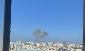 مصدر أمني بغزة ينفي اعتقال مدير الأمن الداخلي ويؤكد اختطاف أحد ضباطه مصدر أمني بغزة ينفي اعتقال مدير الأمن الداخلي ويؤكد اختطاف أحد ضباطه