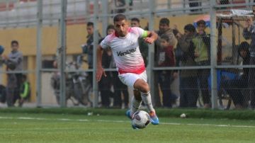 محمد بركات.. شهيد الكرة الفلسطينية الذي جمع النجومية والأخلاق محمد بركات.. شهيد الكرة الفلسطينية الذي جمع النجومية والأخلاق