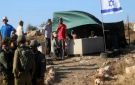 مستوطنون يوسعون بؤرة استيطانية شرق القدس