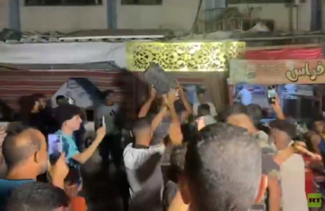 الاحتفالات تعم غزة بعد موافقة حماس على خطة ترامب لوقف الحرب على القطاع (فيديو)