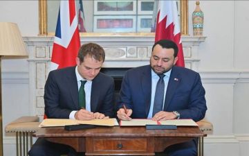 قطر والمملكة المتحدة توقعان مذكرة تفاهم للتعاون في مجال تسوية النزاعات قطر والمملكة المتحدة توقعان مذكرة تفاهم للتعاون في مجال تسوية النزاعات