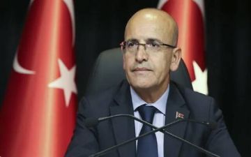 وزير المالية التركي: التضخم ينخفض وعجز الميزانية عند مستوى معقول