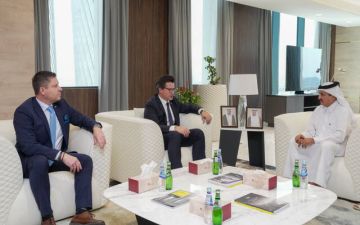 رئيس غرفة قطر يبحث التعاون الاستثماري مع بولندا
