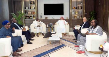 غرفة قطر تبحث إمكانية توقيع مذكرة تفاهم مع نظيرتها في بوركينافاسو غرفة قطر تبحث إمكانية توقيع مذكرة تفاهم مع نظيرتها في بوركينافاسو