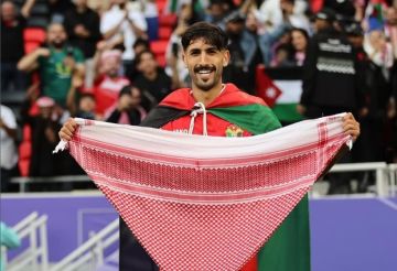 أول تعليق من النجم الأردني يزن النعيمات بعد خضوعه لعملية جراحية في قطر أول تعليق من النجم الأردني يزن النعيمات بعد خضوعه لعملية جراحية في قطر