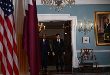 وزير الخارجية الأمريكي ونظيره القطري يبحثان التعاون الثنائي وملفي غزة وسوريا