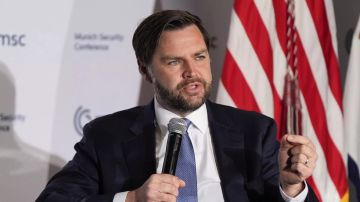 فانس: إيران أبلغتنا مسبقا بالهجوم على العديد ونرغب في محادثات مباشرة معها فانس: إيران أبلغتنا مسبقا بالهجوم على العديد ونرغب في محادثات مباشرة معها