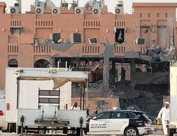 معاريف: القرار النهائي بتصفية كبار قادة حماس في قطر اتخذ قبل 30 دقيقة فقط من التنفيذ معاريف: القرار النهائي بتصفية كبار قادة حماس في قطر اتخذ قبل 30 دقيقة فقط من التنفيذ