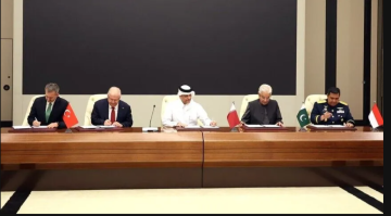 الدفاع التركية تعلن توقيع مذكرة بدر مع قطر وإندونيسيا وباكستان الدفاع التركية تعلن توقيع مذكرة بدر مع قطر وإندونيسيا وباكستان