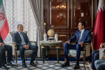 أمير قطر يلتقي رئيس إيران بموسكو لبحث الأوضاع بمضيق هرمز وإمدادات الطاقة أمير قطر يلتقي رئيس إيران بموسكو لبحث الأوضاع بمضيق هرمز وإمدادات الطاقة