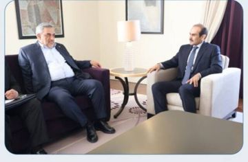 وزير الدولة لشؤون الطاقة القطري يلتقي وزير النفط الإيراني بالوكالة في موسكو وزير الدولة لشؤون الطاقة القطري يلتقي وزير النفط الإيراني بالوكالة في موسكو