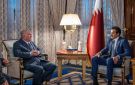 أمير قطر يبحث مع الرئيس التنفيذي لـ روس نفط تطوير التعاون في مجال الطاقة
